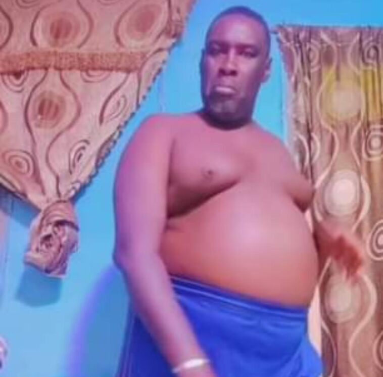 VIDEO: Whose father? Watch man show off dance moves shirtless VIDEO: Whose father? Watch man show off dance moves shirtless