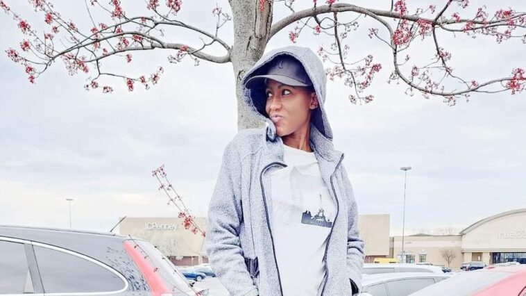 Doreen Kabareebe to broke everyone that brings negative energy on her FB