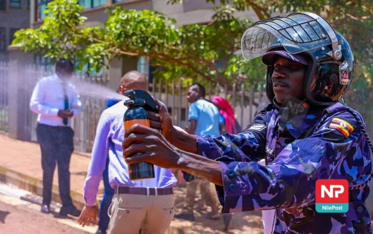 Video: Journalists beaten during the coverage of a protest by Medical interns