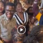 VIDEO: Watch slay queens squeeze juice out Katikkiro Charles Peter Mayiga VIDEO: Watch slay queens squeeze juice out Katikkiro Charles Peter Mayiga