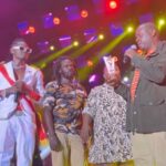 VIDEO: Gen Salim Saleh and Muhoozi Kainerugaba give Pallaso award and money VIDEO: Gen Salim Saleh and Muhoozi Kainerugaba give Pallaso award and money