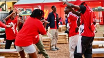  Coca-Cola’s Biggest EPL Watch Party Lights Up Millennium Park